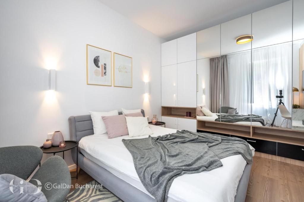 The Loft Luxury Apartments-Near The Park In The City Center Bucureşti Exterior foto