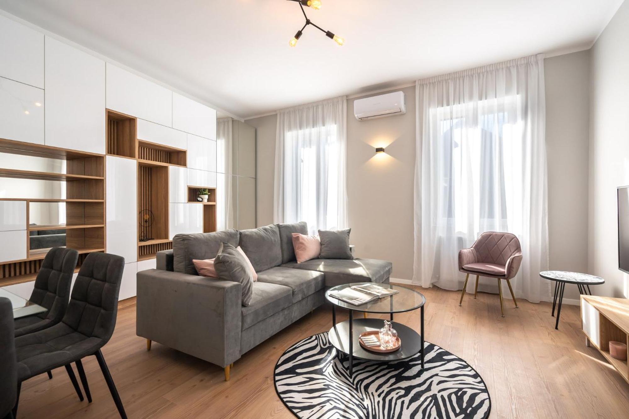 The Loft Luxury Apartments-Near The Park In The City Center Bucureşti Exterior foto